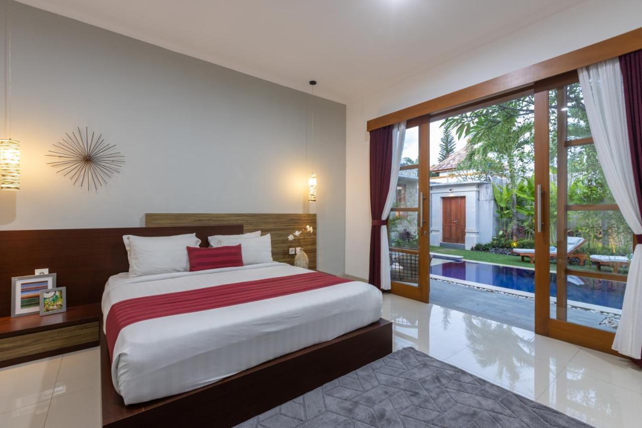 Bali Voyage Villa Seminyak Esterno foto