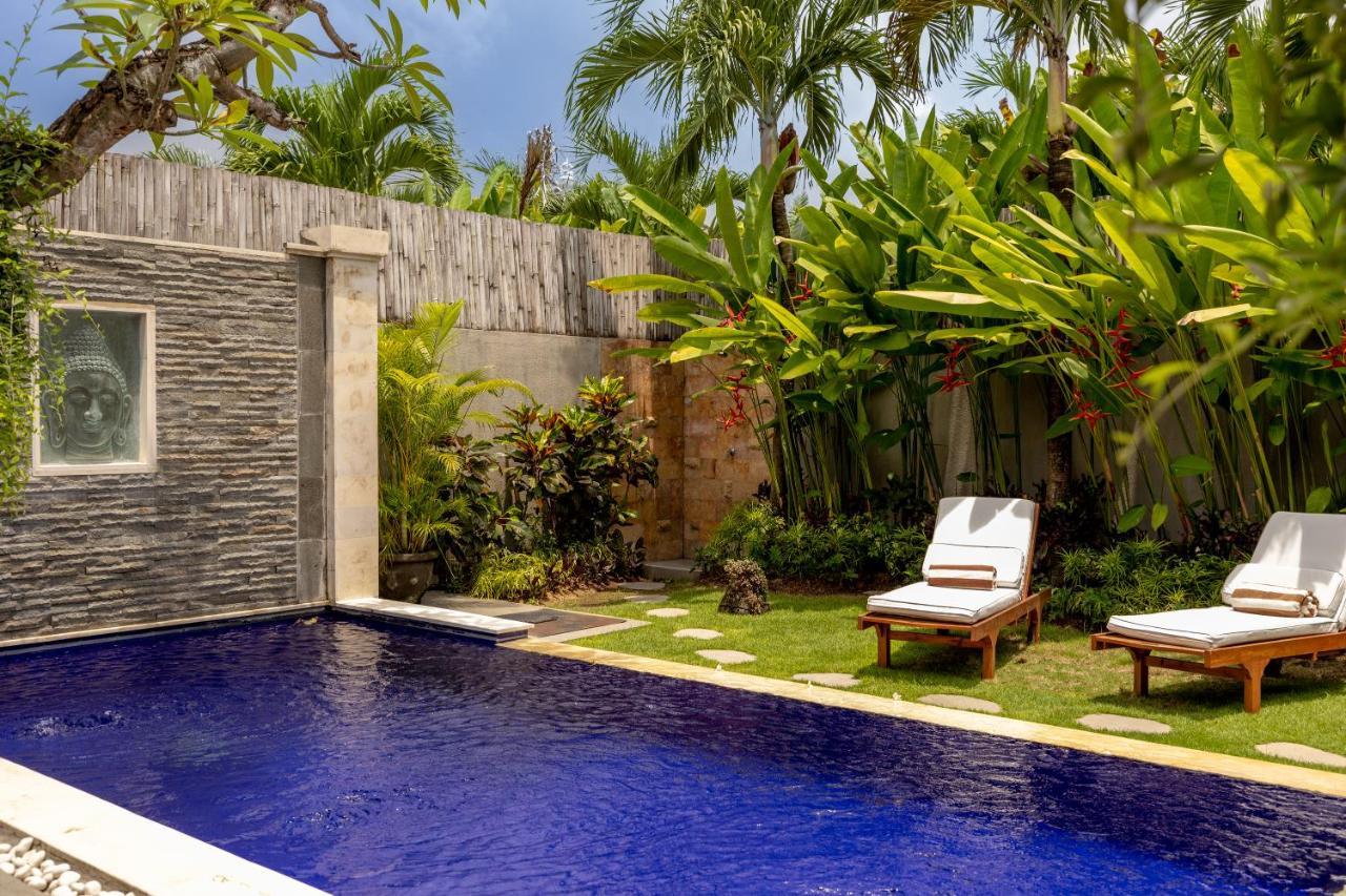 Bali Voyage Villa Seminyak Esterno foto